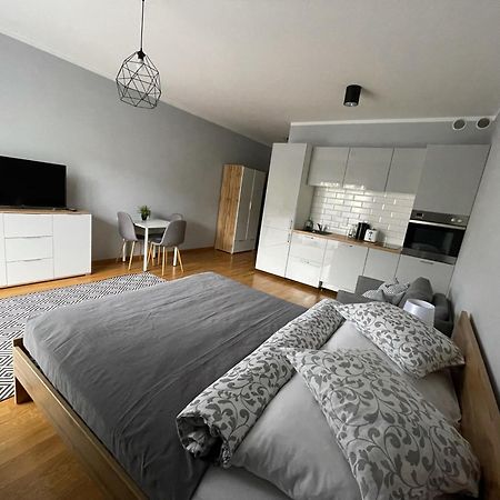 Apartamenty Tespis - Francuska Atal Park II Katoviçe Dış mekan fotoğraf