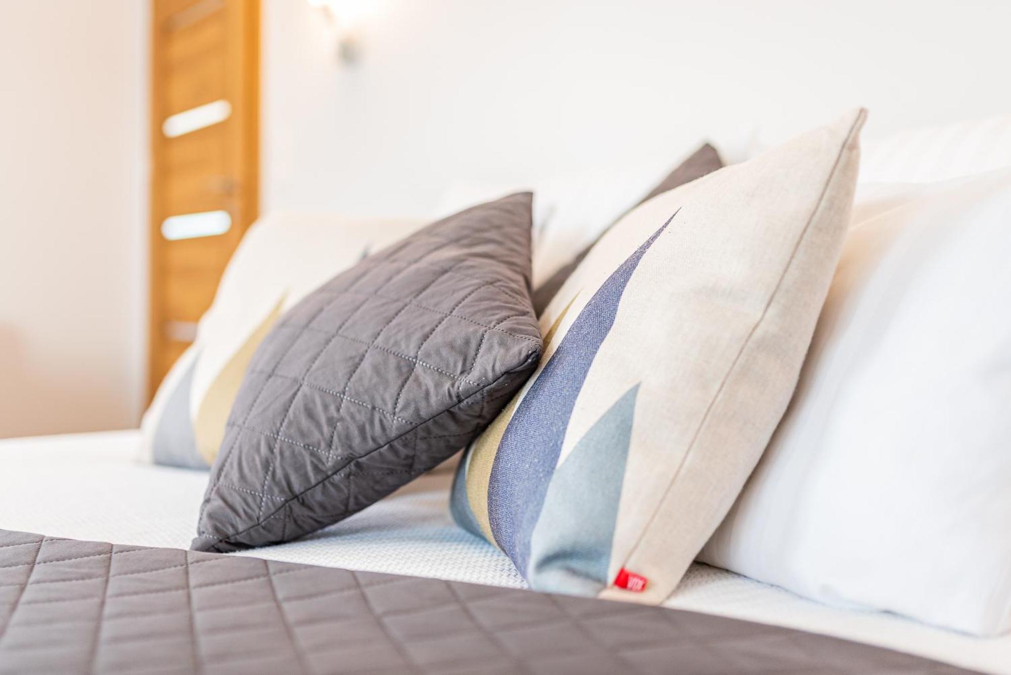 Apartamenty Tespis - Francuska Atal Park II Katoviçe Dış mekan fotoğraf