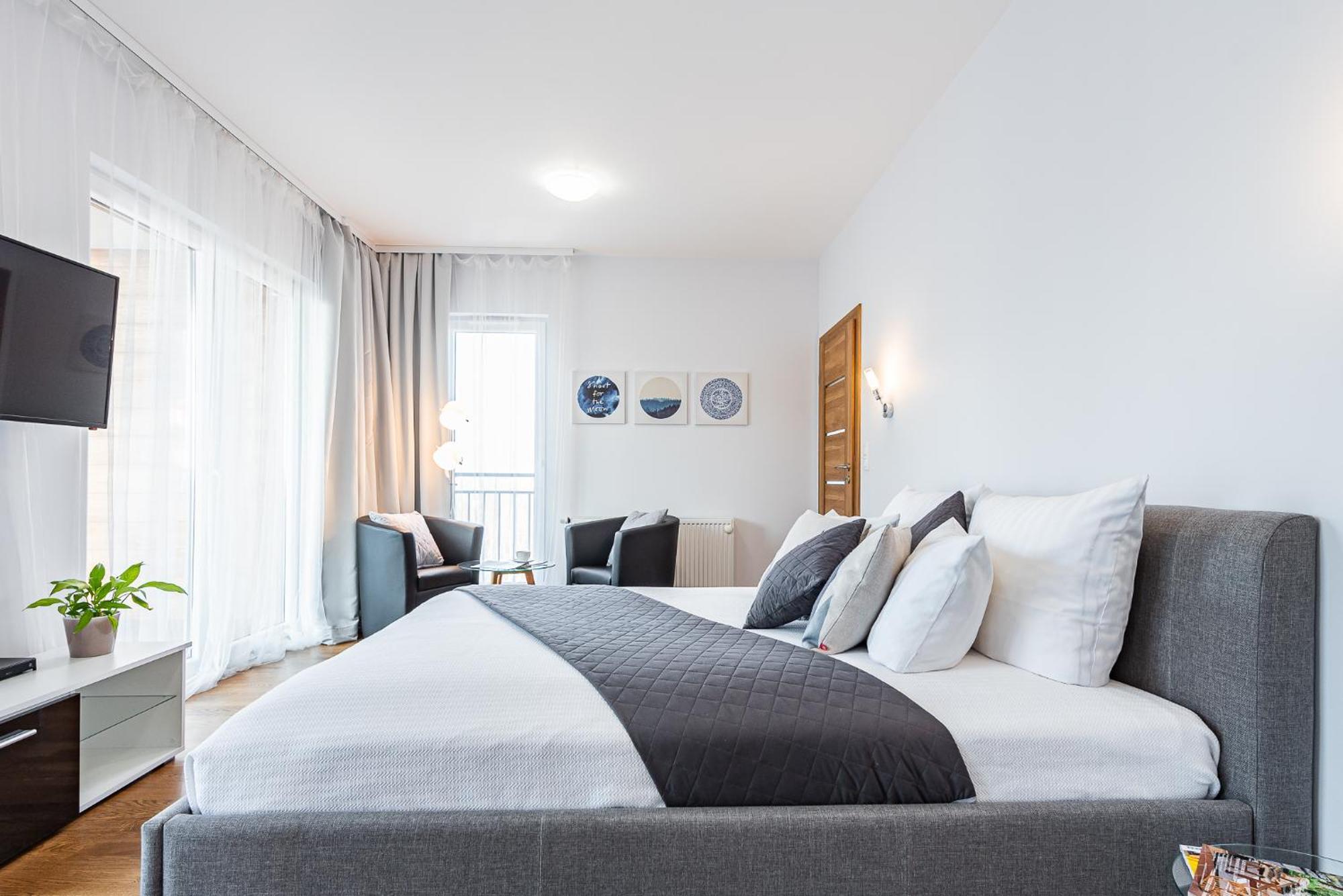 Apartamenty Tespis - Francuska Atal Park II Katoviçe Dış mekan fotoğraf