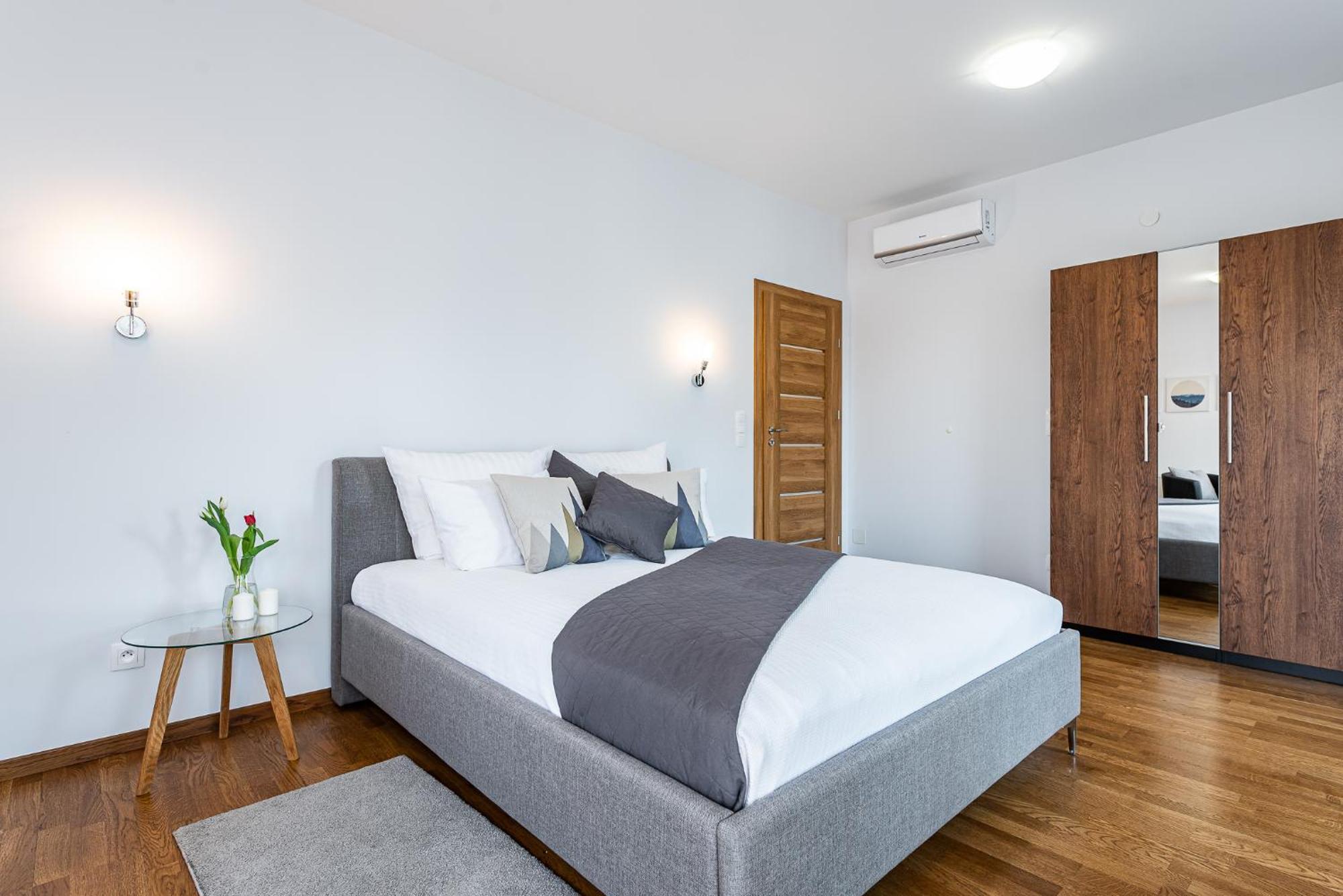 Apartamenty Tespis - Francuska Atal Park II Katoviçe Dış mekan fotoğraf