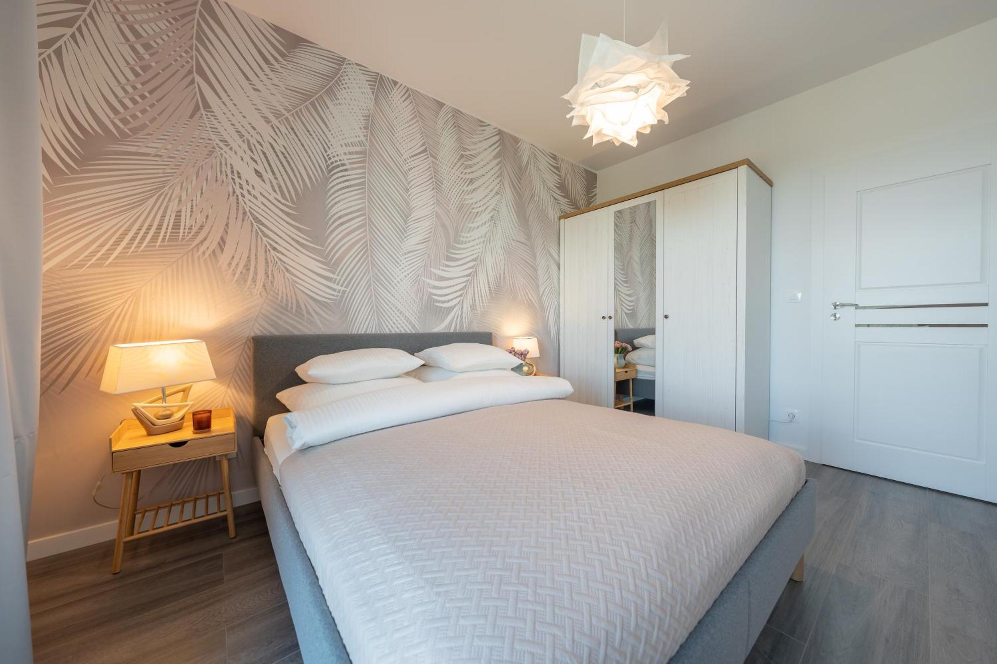Apartamenty Tespis - Francuska Atal Park II Katoviçe Dış mekan fotoğraf